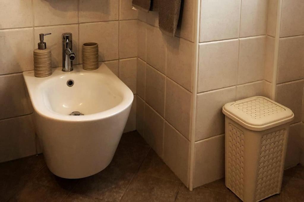 Como Lake Holiday Home Колико Экстерьер фото